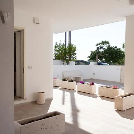 Aparthotel La Spiaggetta 3*