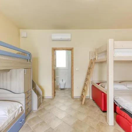 Lägenhetshotell La Spiaggetta 3*